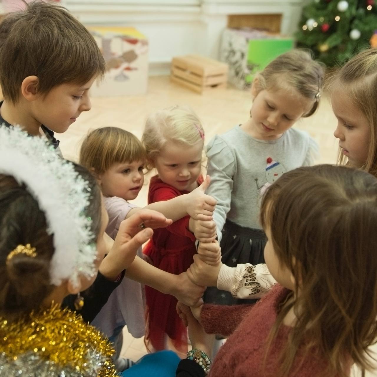 Школа Сказочников: читательско-игровая встреча "Забота"