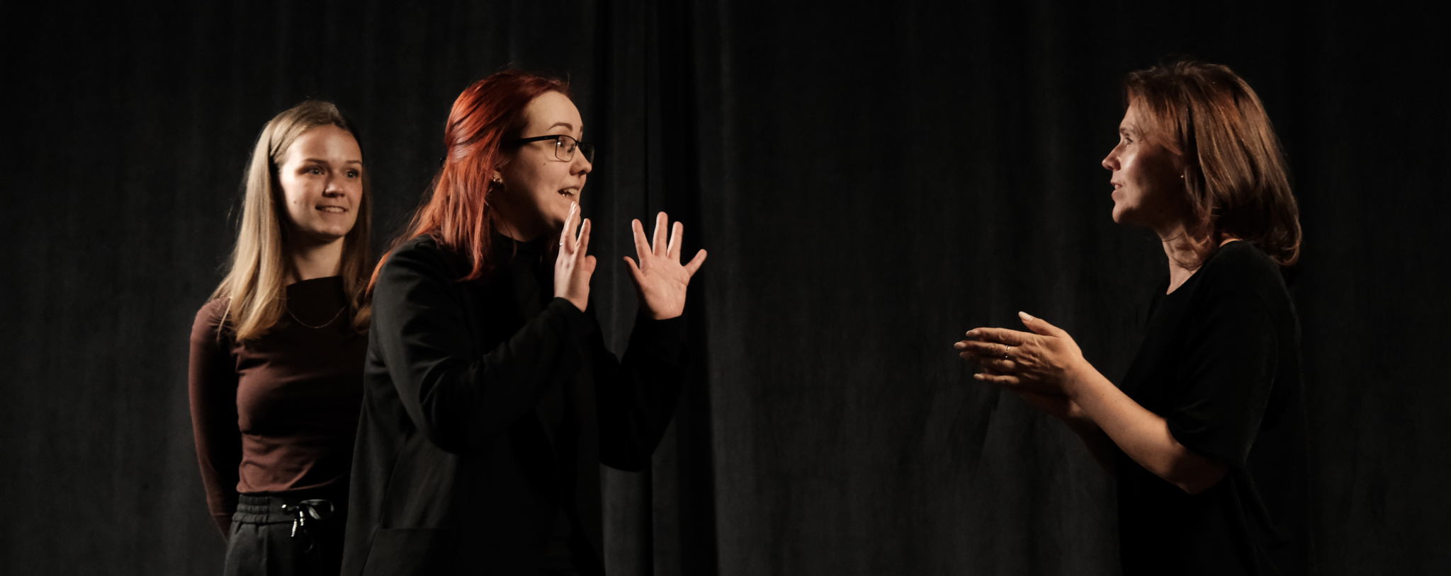 Спектакль "Отпустить, чтобы остаться"