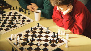 Шахматный дейтинг-турнир от Rep Chess х плюс один в баре Танцы