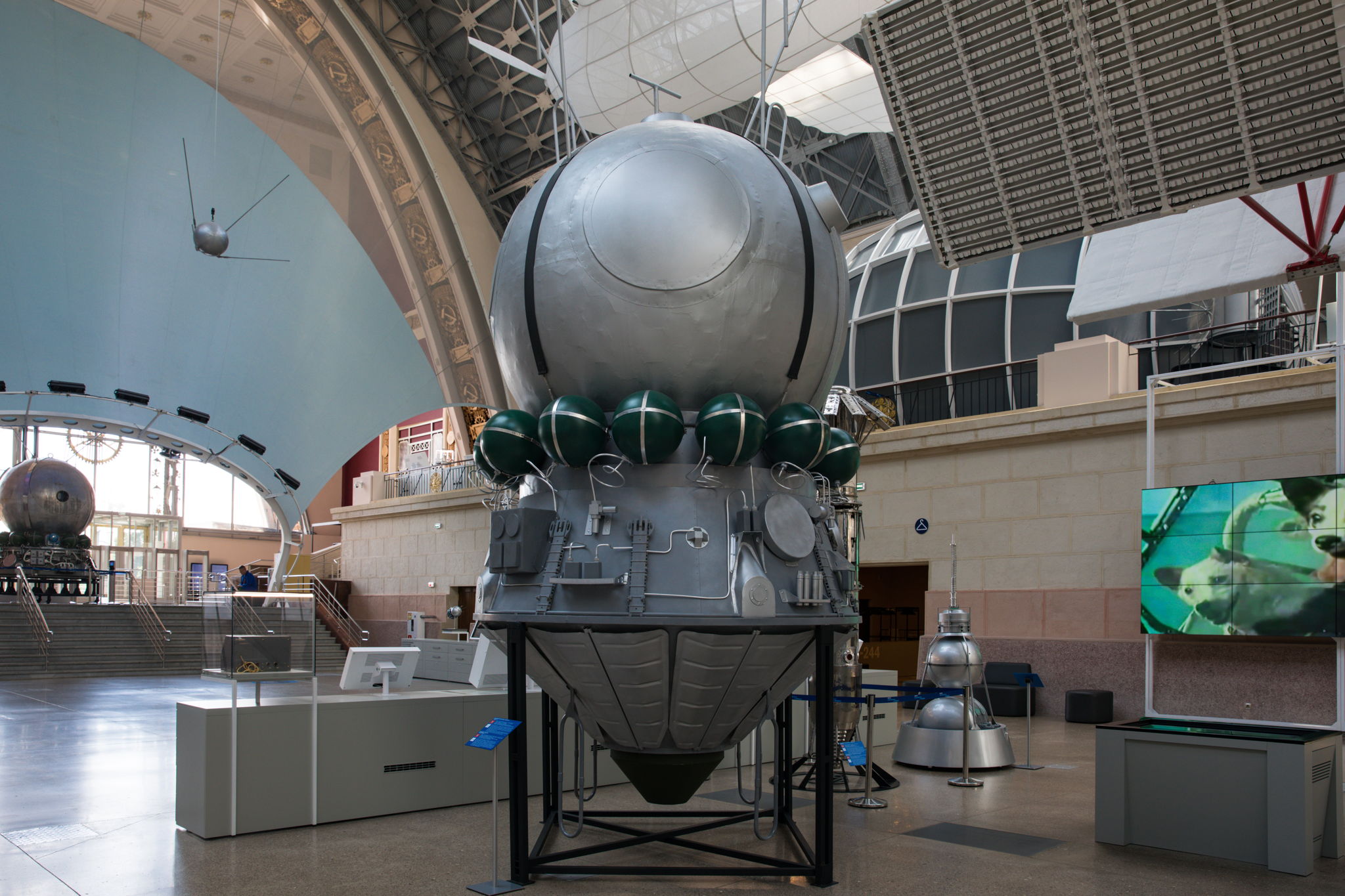 Тематическая экскурсия «Как собрать космический корабль»