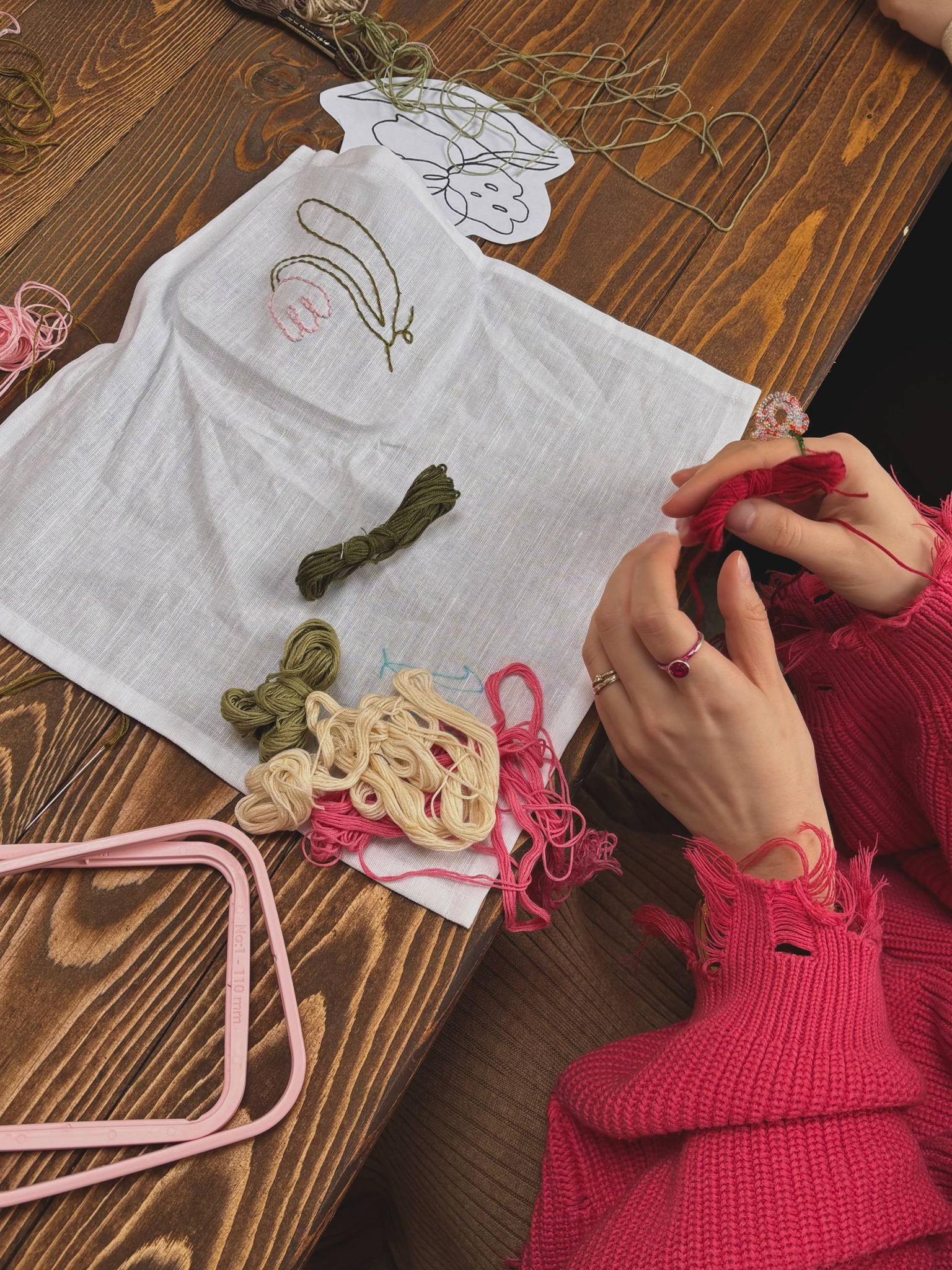 Вышиваем цветы вместе с художницей Викторией Кривозубовой