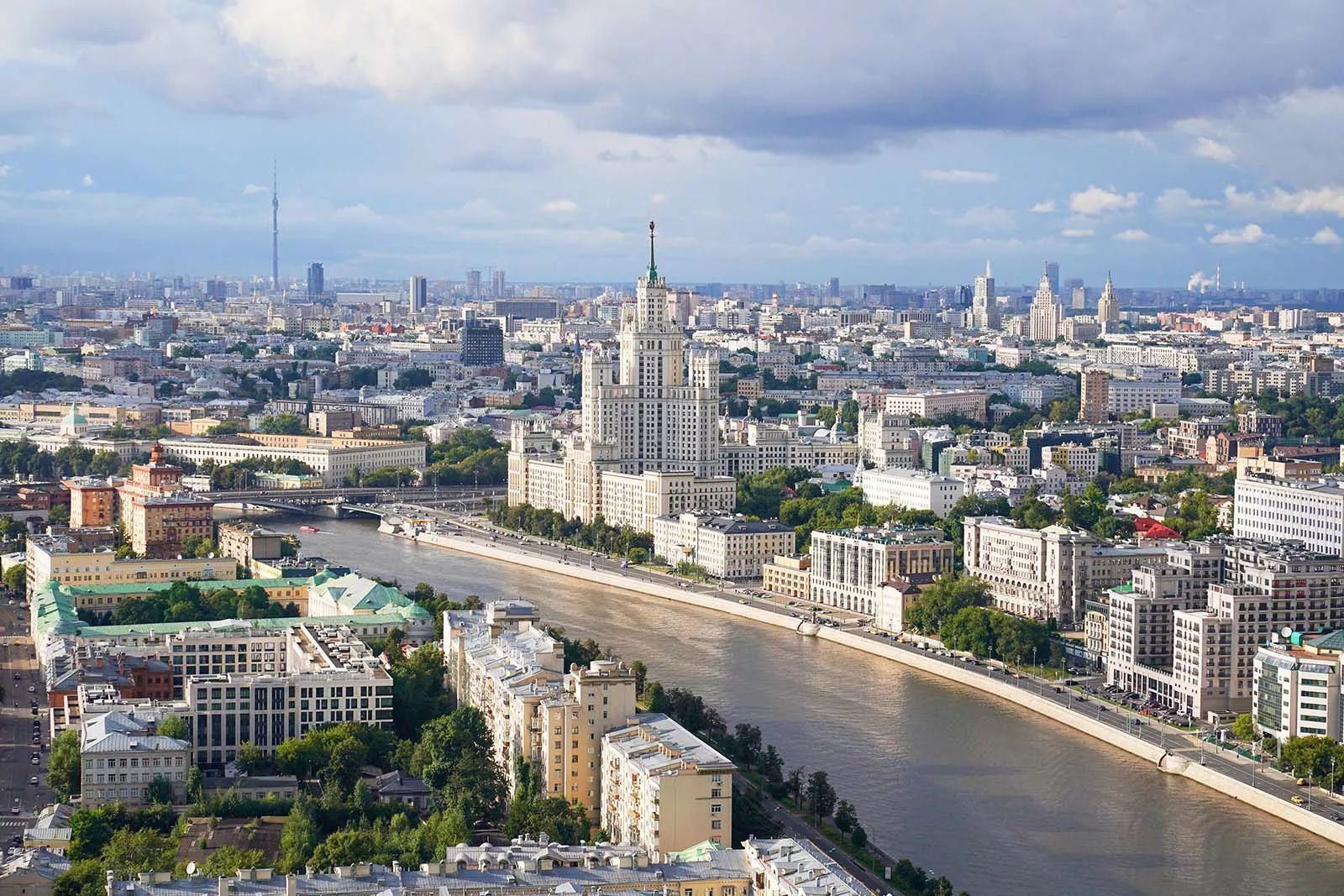 Дружественный визит в Москве от Ассоциации Кейтерингов и Банкетных Служб