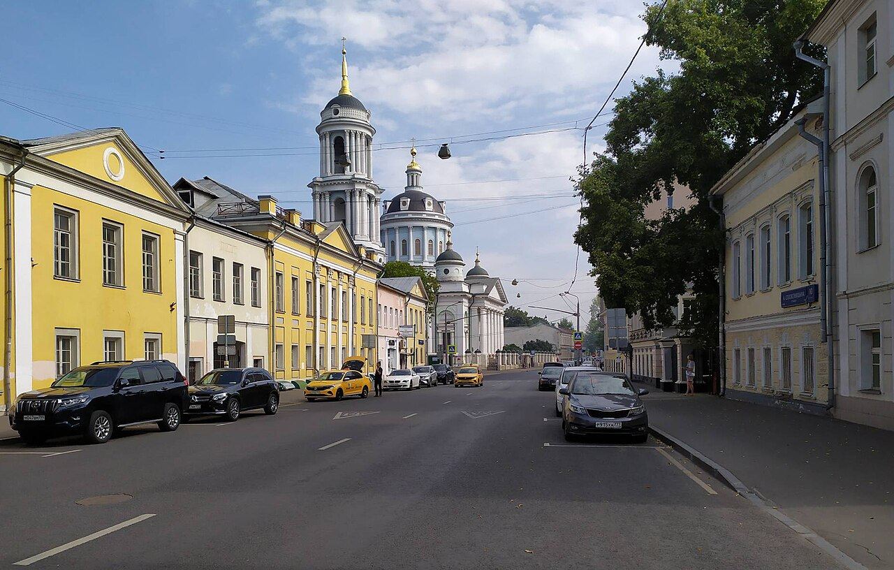 ОТ РОГОЖКИ ДО ТАГАНКИ: ПУТЕШЕСТВИЕ ВО ВРЕМЕНИ
