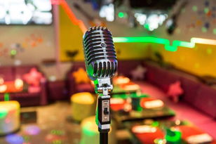 KARAOKE NIGHT (18+)