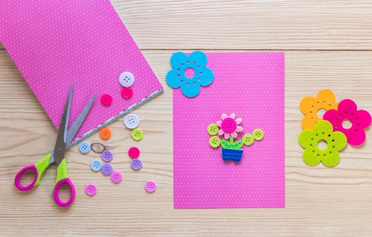 ЦВЕТЫ ДЛЯ МАМ. Мастер-класс для детей