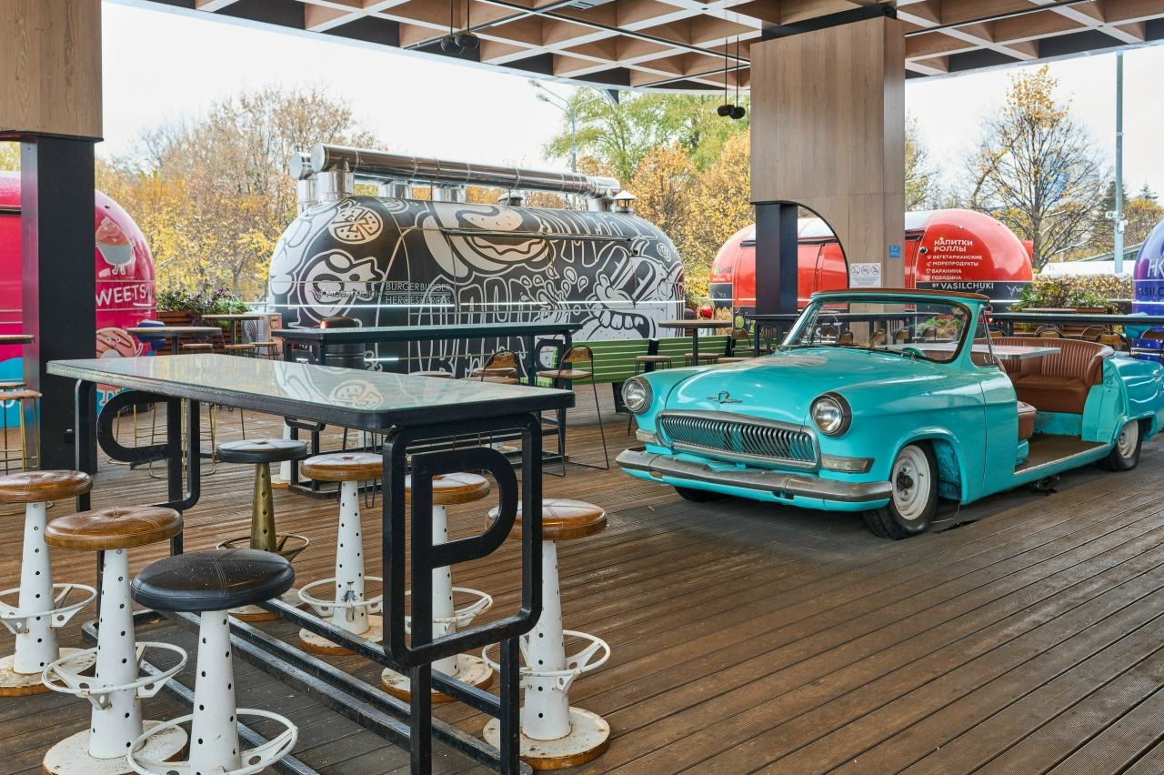 Кино-ужин и встреча с режиссерами в "Рестопаркинге"