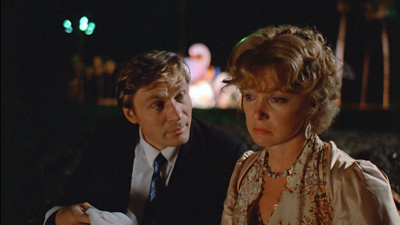 Фильм «Любовь и голуби», 1984. (к/т «Иллюзион», Большой зал)