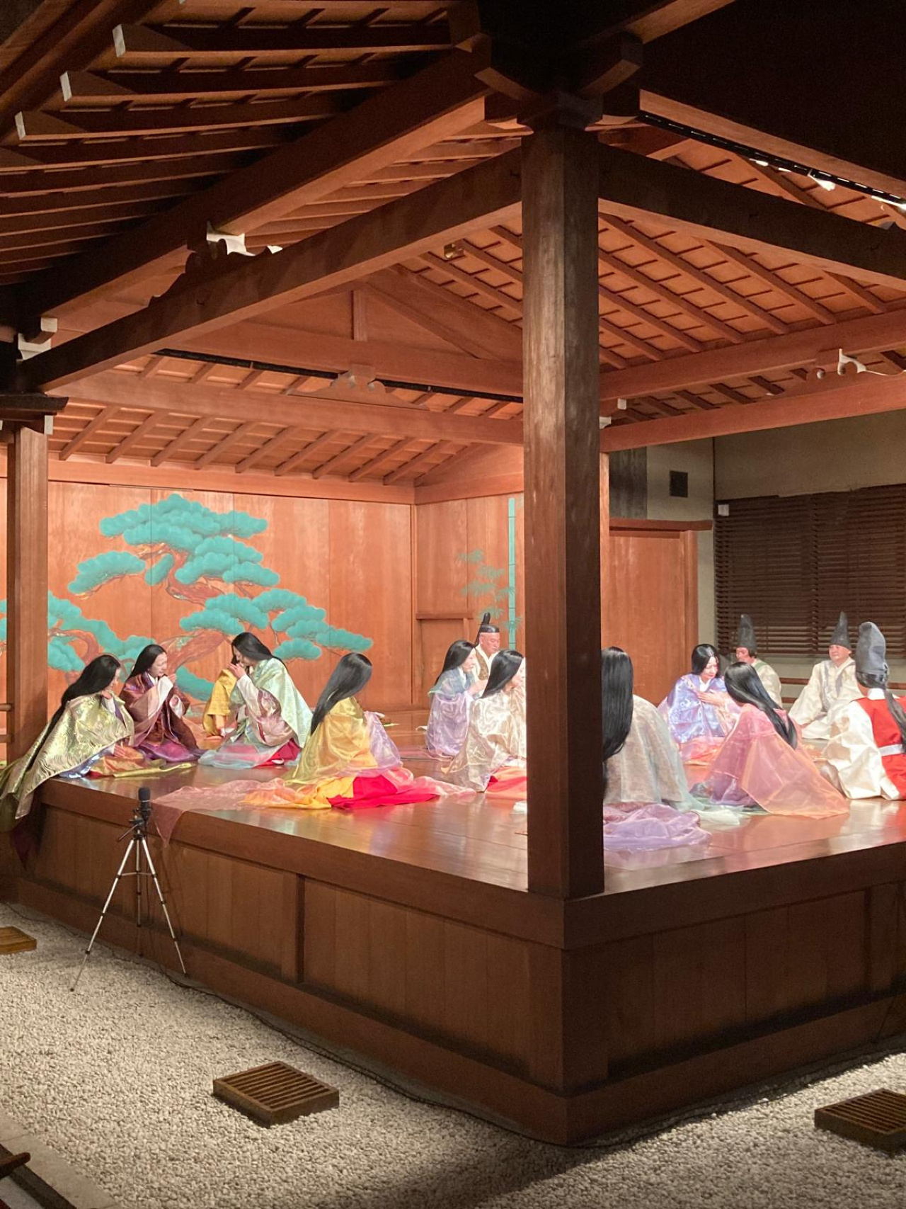 «ПОВЕСТЬ О ГЭНДЗИ» По мотивам романа Мурасаки Сикибу (Х век)