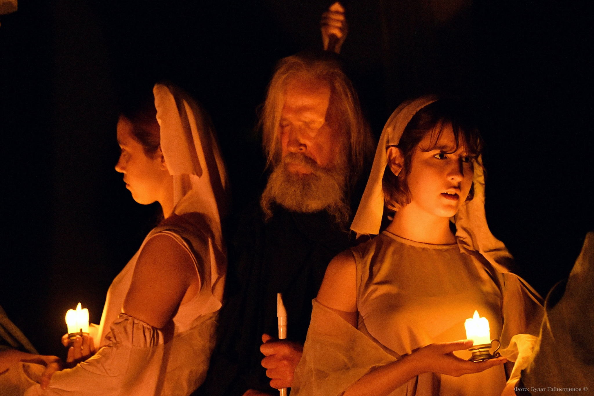 Спектакль «Ветер рассказывает историю о Вальдемаре Доо и его дочерях»