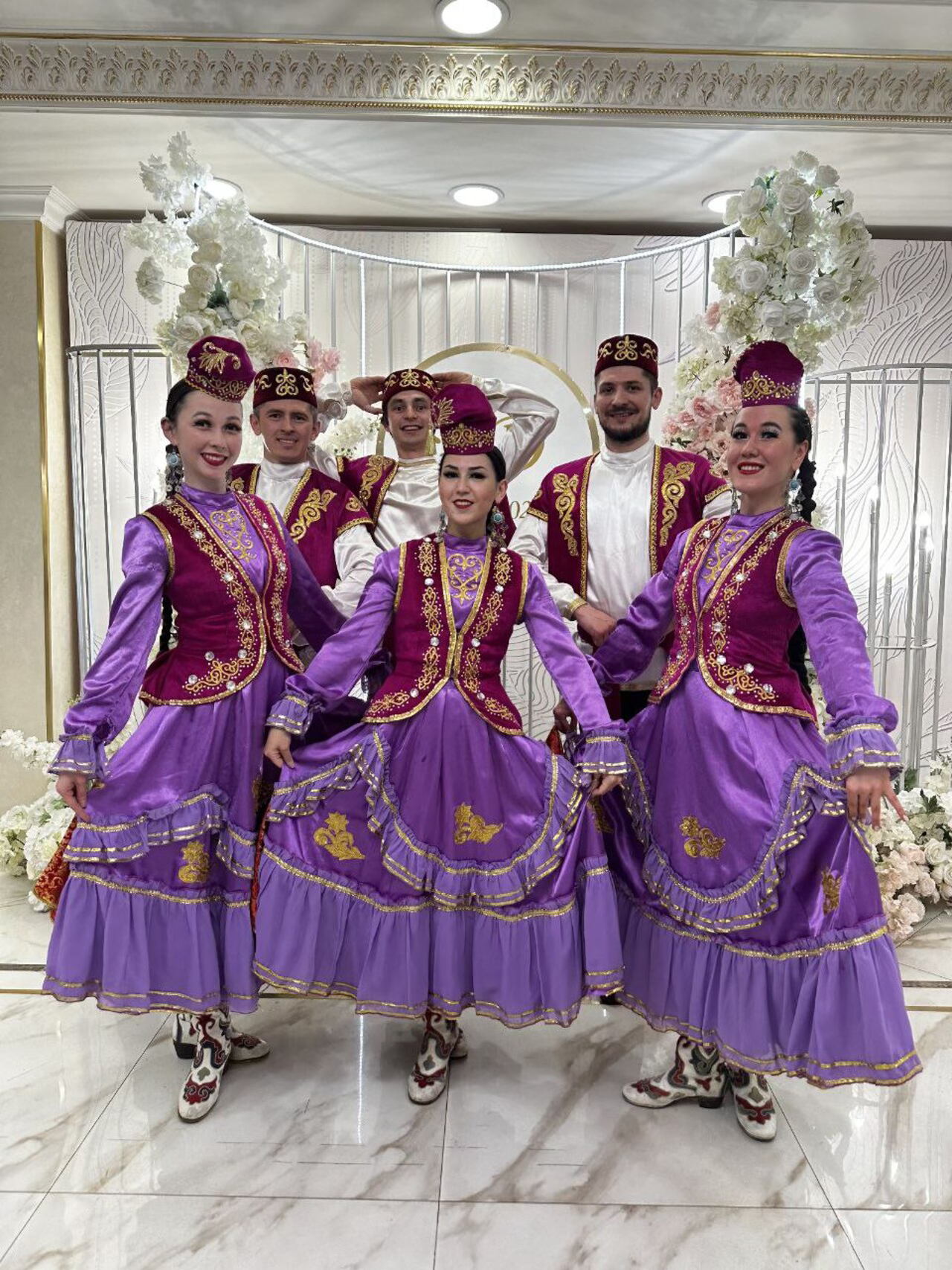 В РИТМЕ КОРНЕЙ