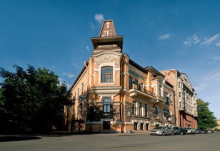 В гости без приглашения. Особняки Кочубея, Полякова, Тиса, Савиной