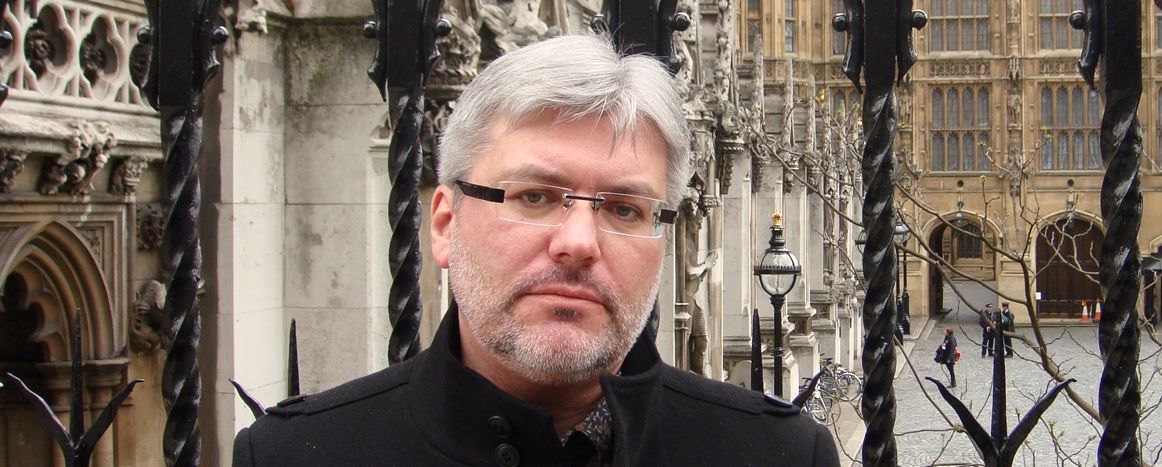 Дискуссия с Евгением Водолазкиным: "Город, сообщество, слово" в рамках фестиваля "Округ чтения"