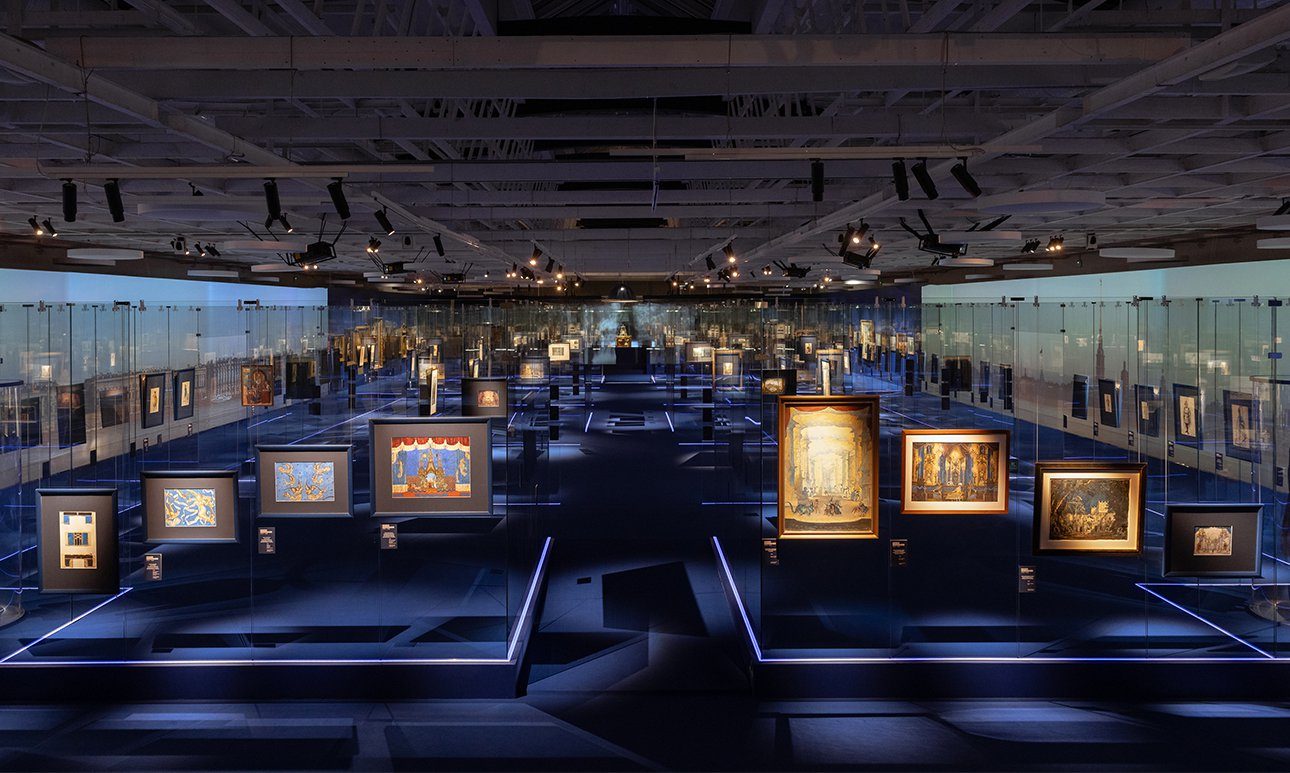 Лекция «ВСЕ БЕНУА ..": О КОМ РАССКАЗЫВАЕТ ВЫСТАВКА В МАНЕЖЕ?»