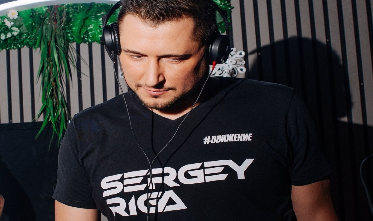 DJ RIGA HAPPY BIRTHDAY