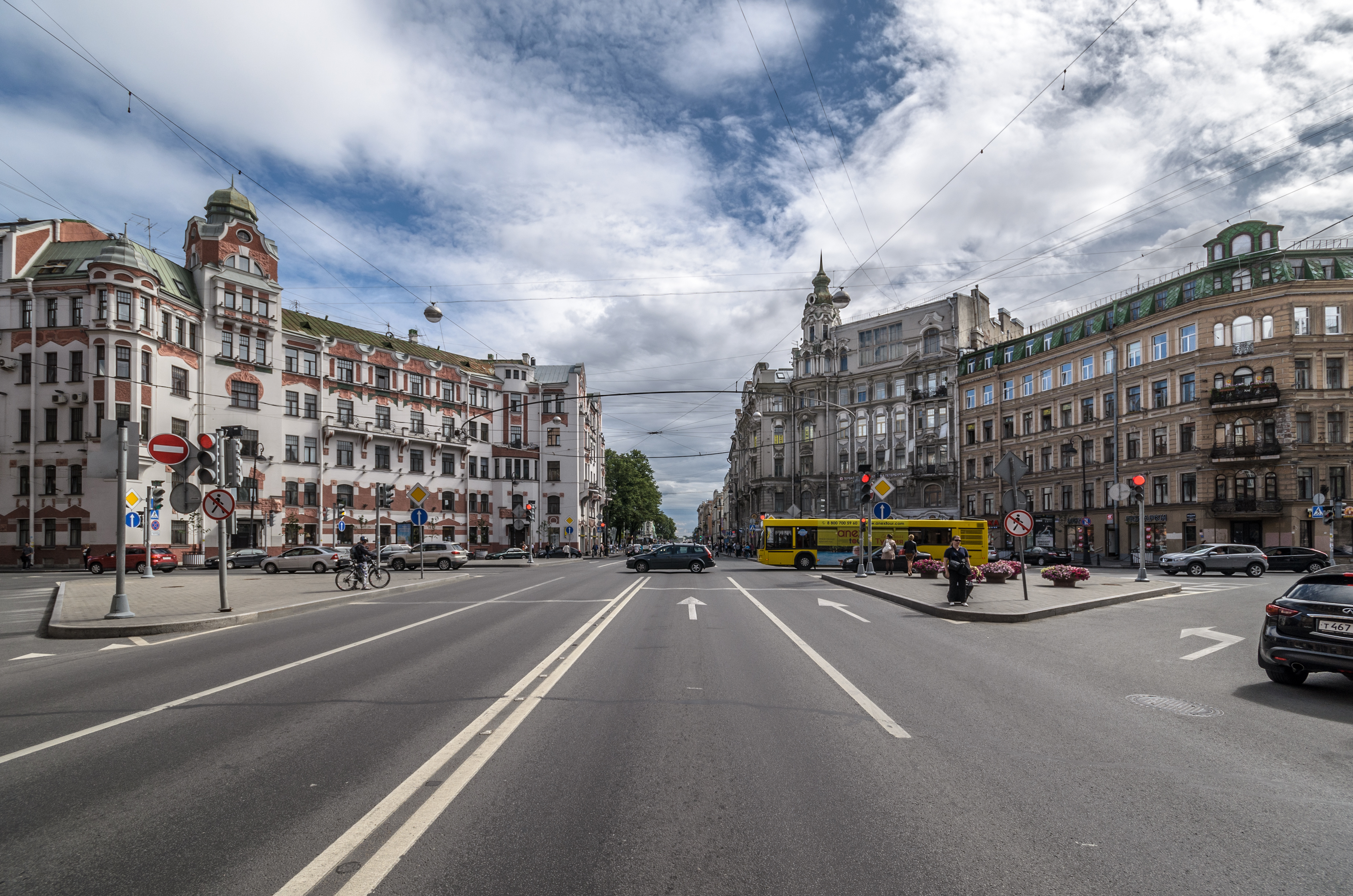 Каменноостровский проспект. Австрийская площадь в Санкт-Петербурге. Петербург, Каменноостровский проспект, Австрийская площадь. Петроградский район Австрийская площадь. Австралийская площадь Санкт-Петербург.