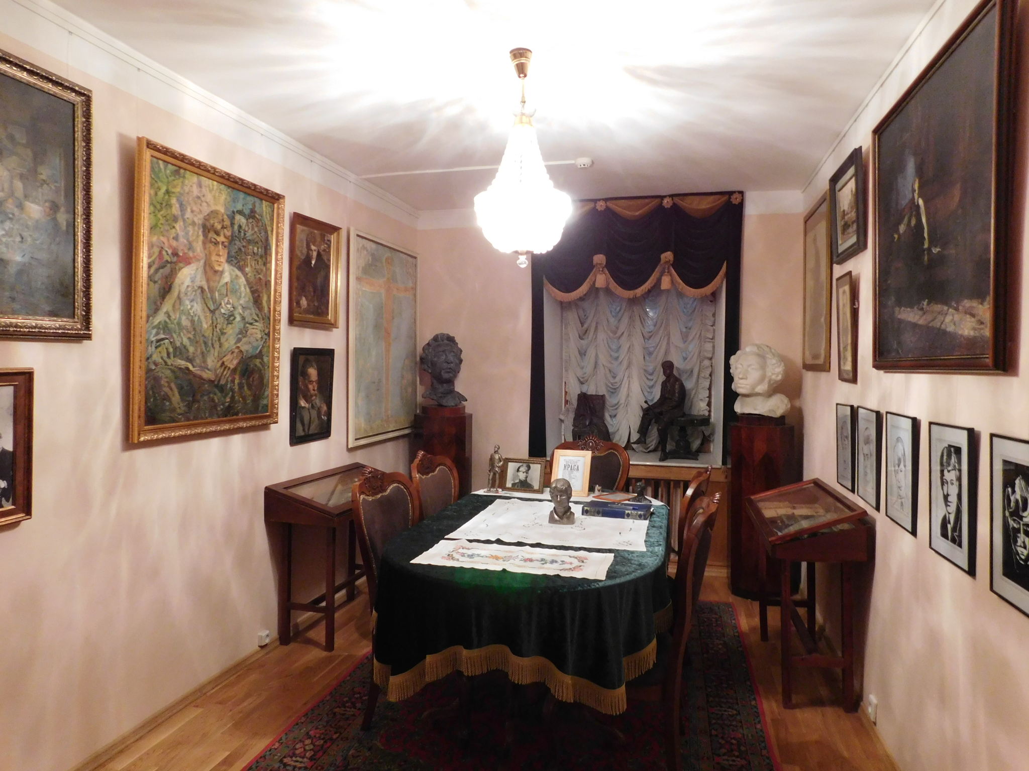 Экскурсия "Сивцев Вражек и музей Есенина"