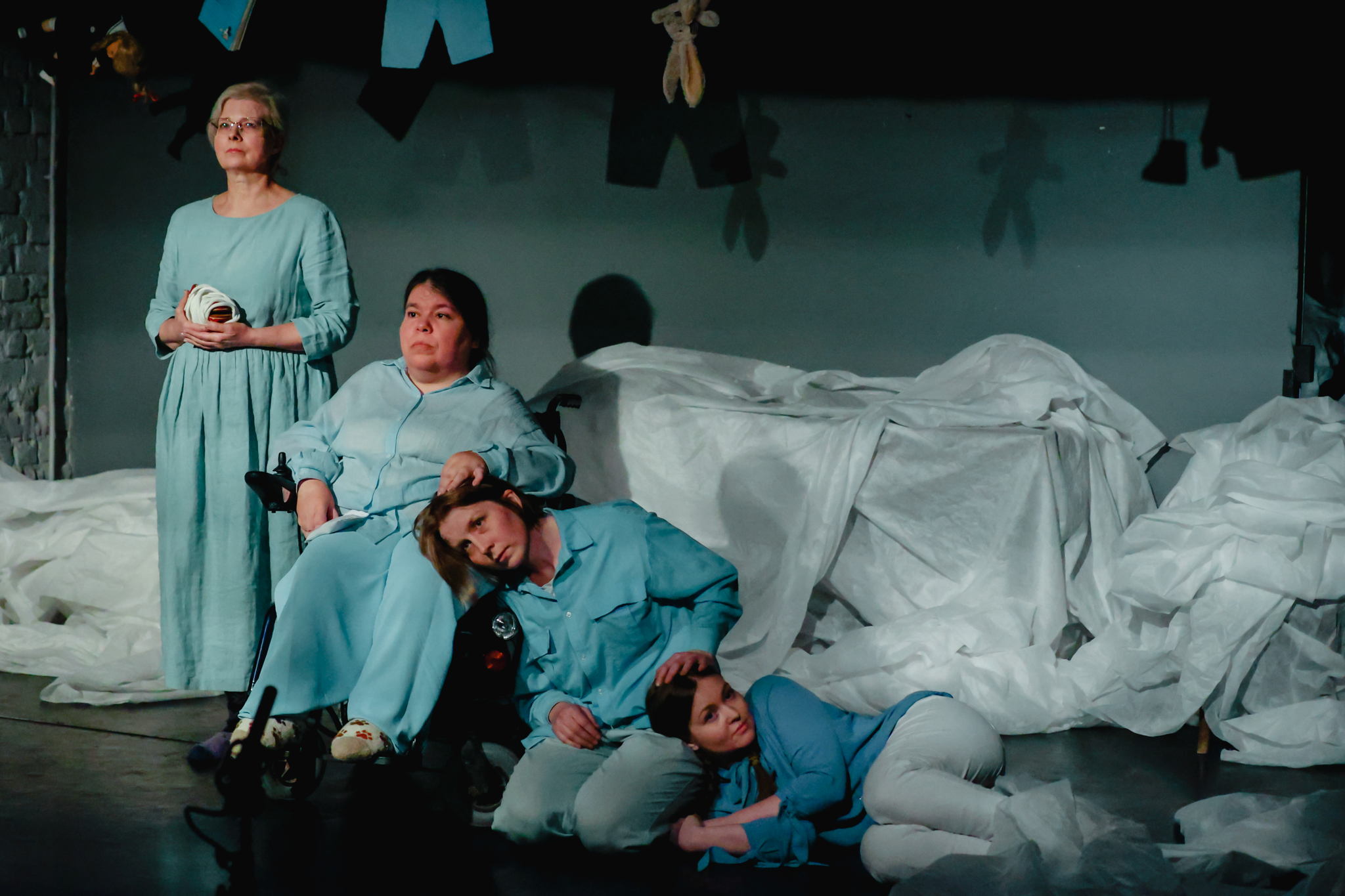 Спектакль "Это не я, это мое детство"