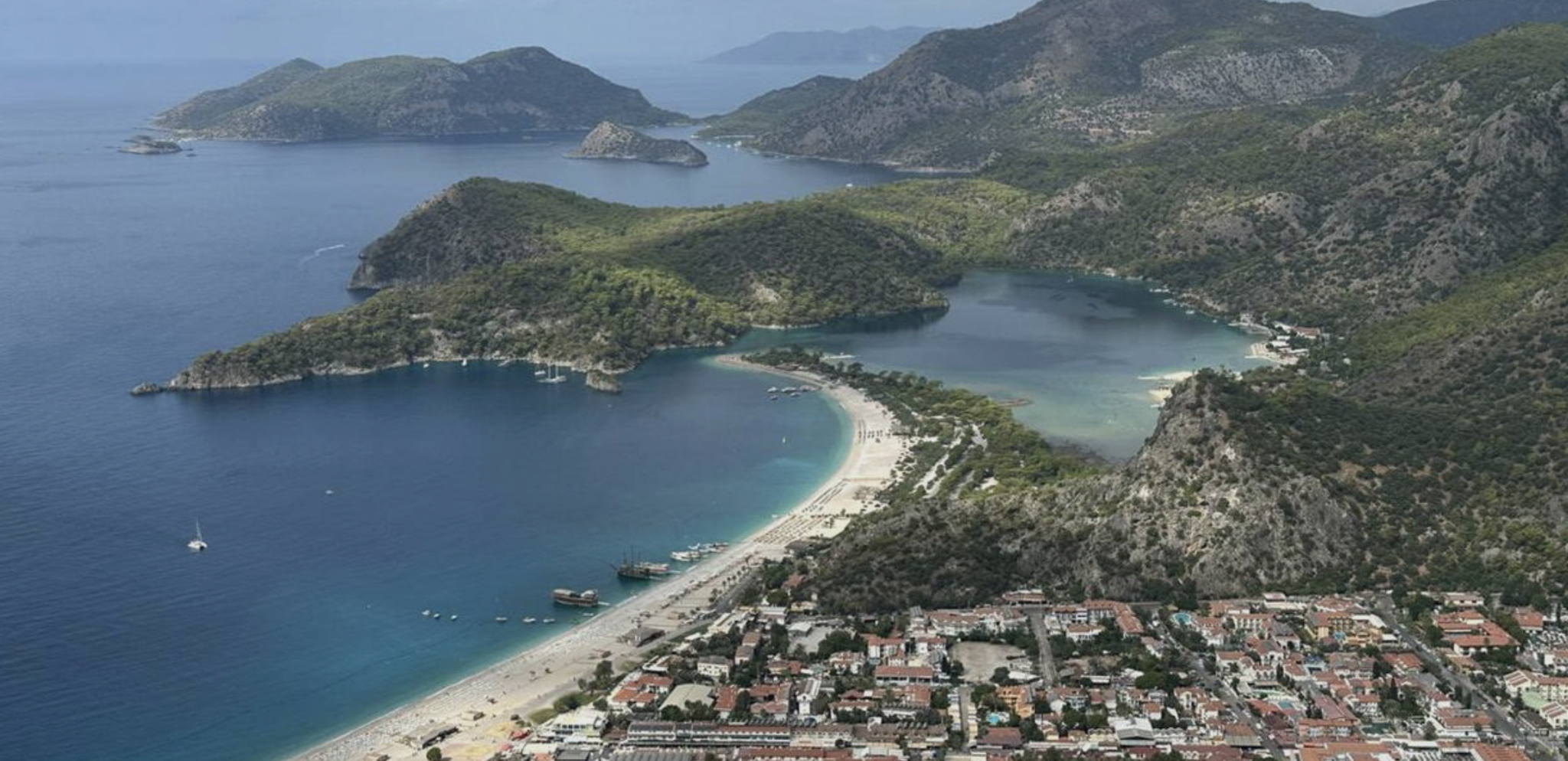 «Твой путь в эру AI: где предпринимателю брать идеи и как запускать проекты без большой команды»