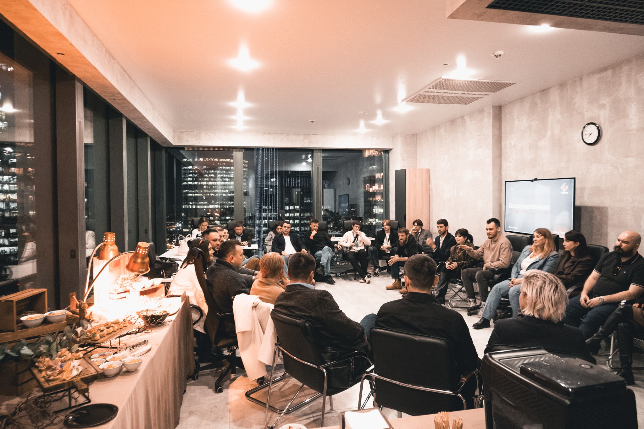 Встречи для собственников твёрдого бизнеса от клуба «Бесславные предприниматели»