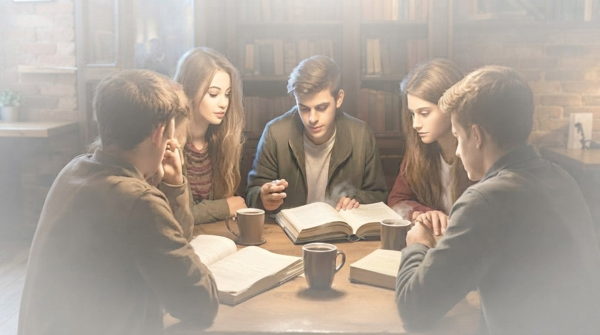 Театрально-литературный клуб на английском «English Drama Club»