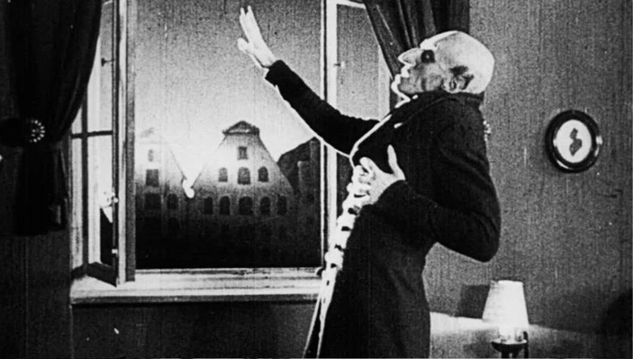 Лекция «Эволюция страшного: вампиры. Метаморфозы образа от вурдалака до денди и вампира-романтика»