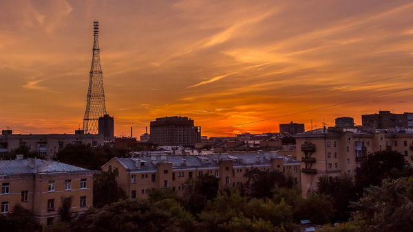 Городская прогулка по Даниловскому району: фабрики, конструктивизм и Шуховская башня