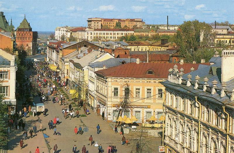 Покровка — для местных. Благотворительный фритур