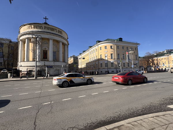 По старой дороге на Новгород в переулок талантов