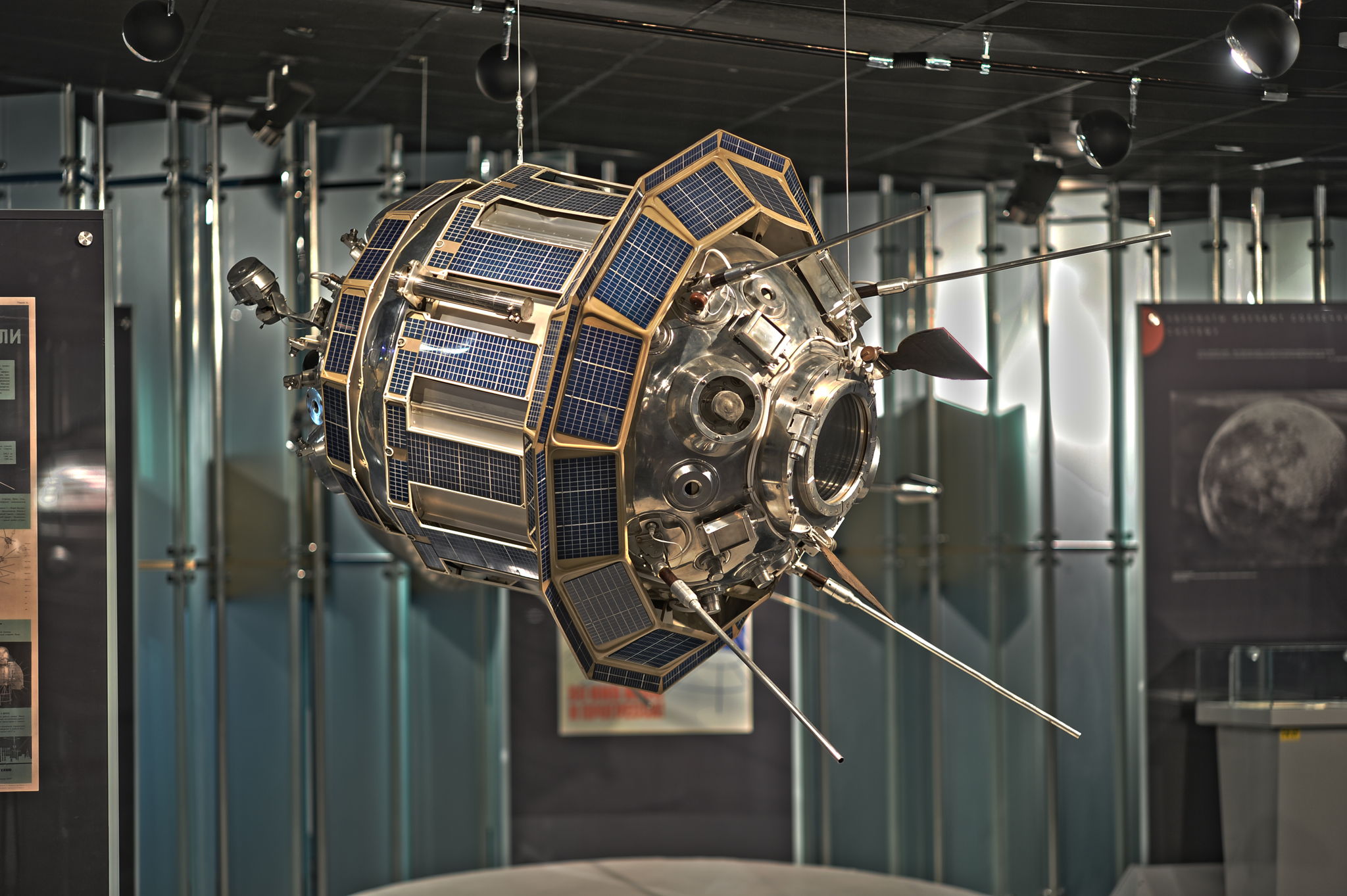 Лекция Антона Петухова «Автоматические межпланетные станции»