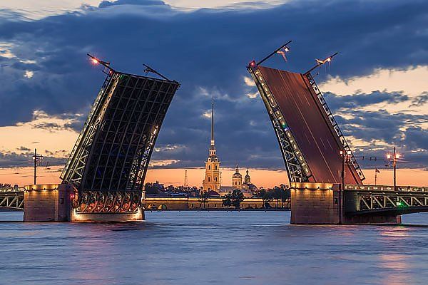 9.06 (пт) в 12.00 Автобусная экскурсия "Мосты Петербурга" 8+