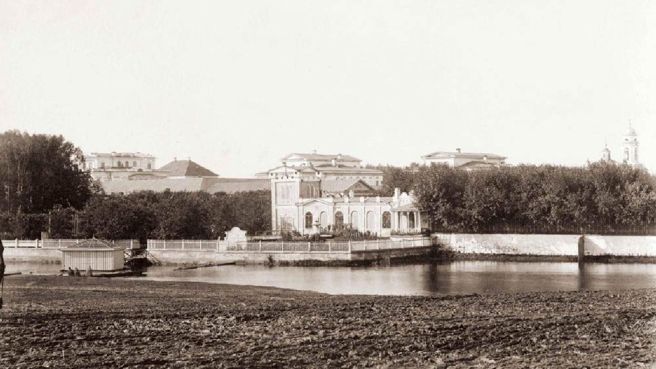 Золотые купцы "Рязановской-Архиерейской". Пешеходная экскурсия с квестом