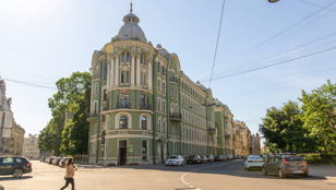 Петербургская сторона. Сквозь века и судьбы    
