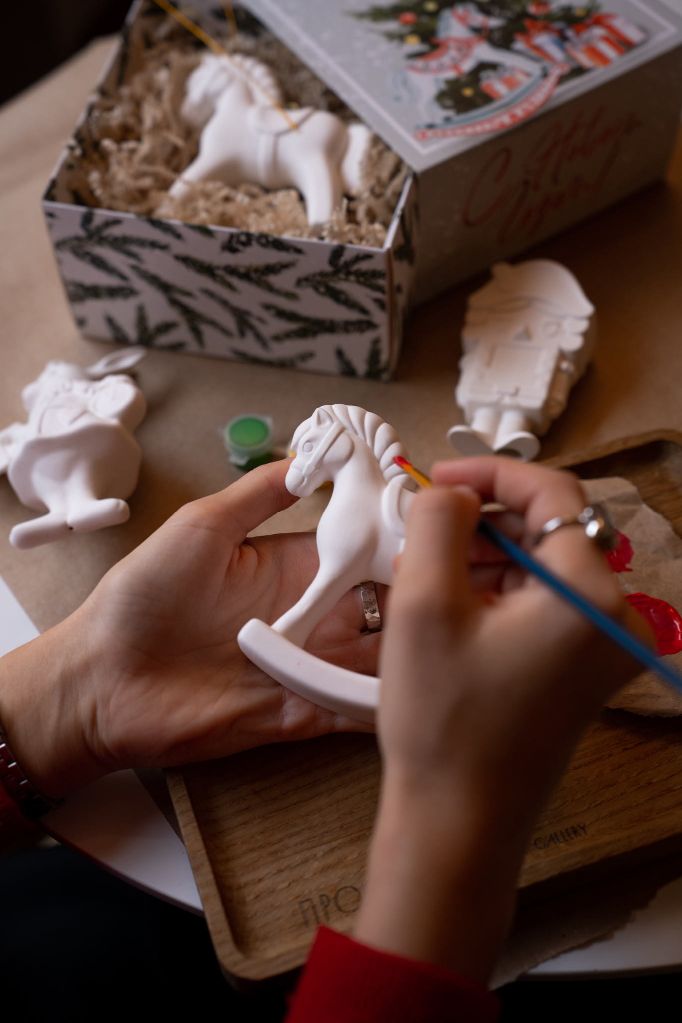 МАСТЕР-КЛАСС ПО РОСПИСИ НОВОГОДНЕЙ ФАРФОРОВОЙ ИГРУШКИ АКРИЛОМ ✨