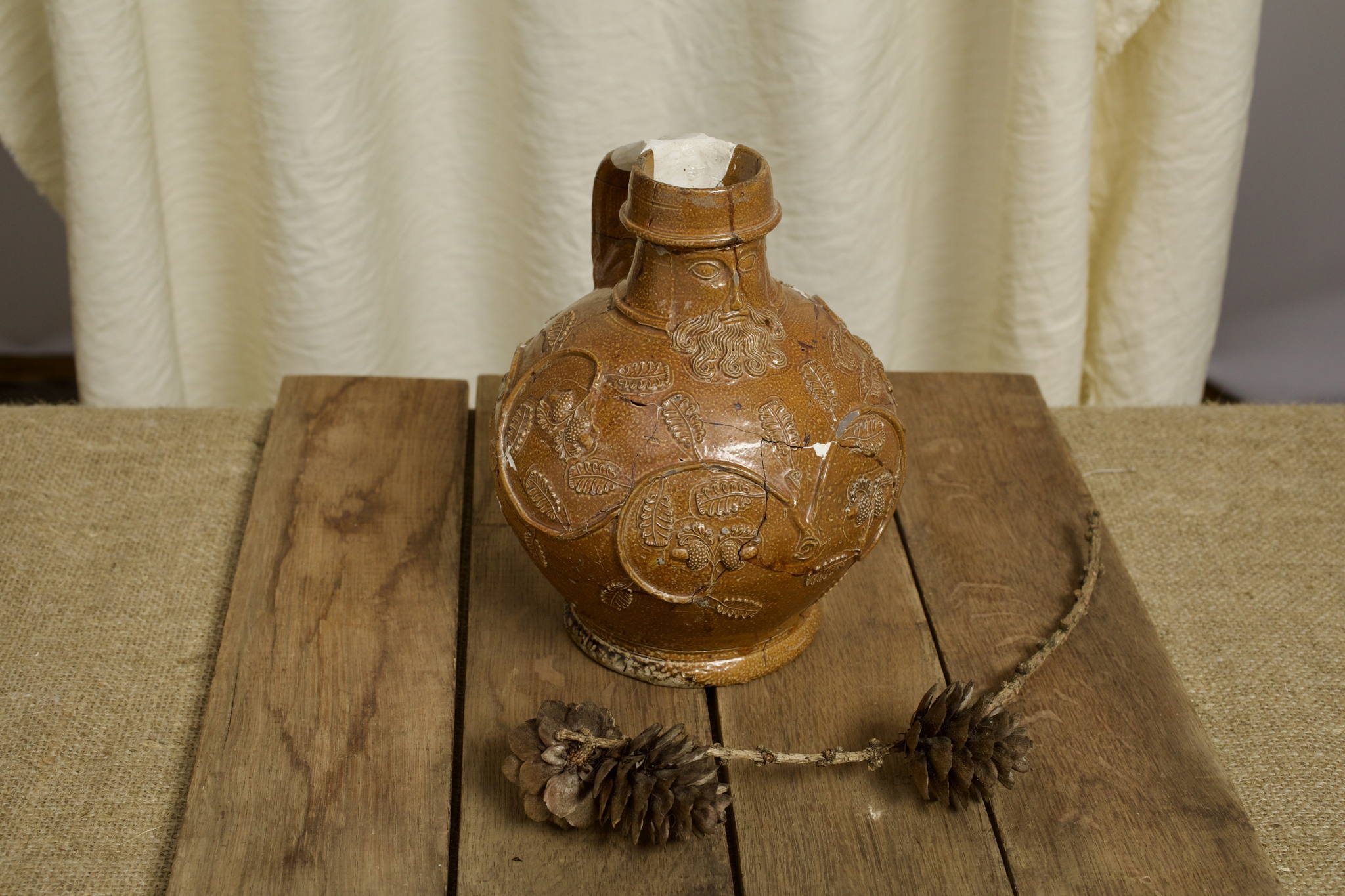 Лекция «Бородатые сосуды и пузатые мужчины» от Анастасии Муратбакиевой