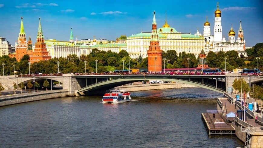Москва, встречай! 2-дневный тур из Петербурга в столицу
