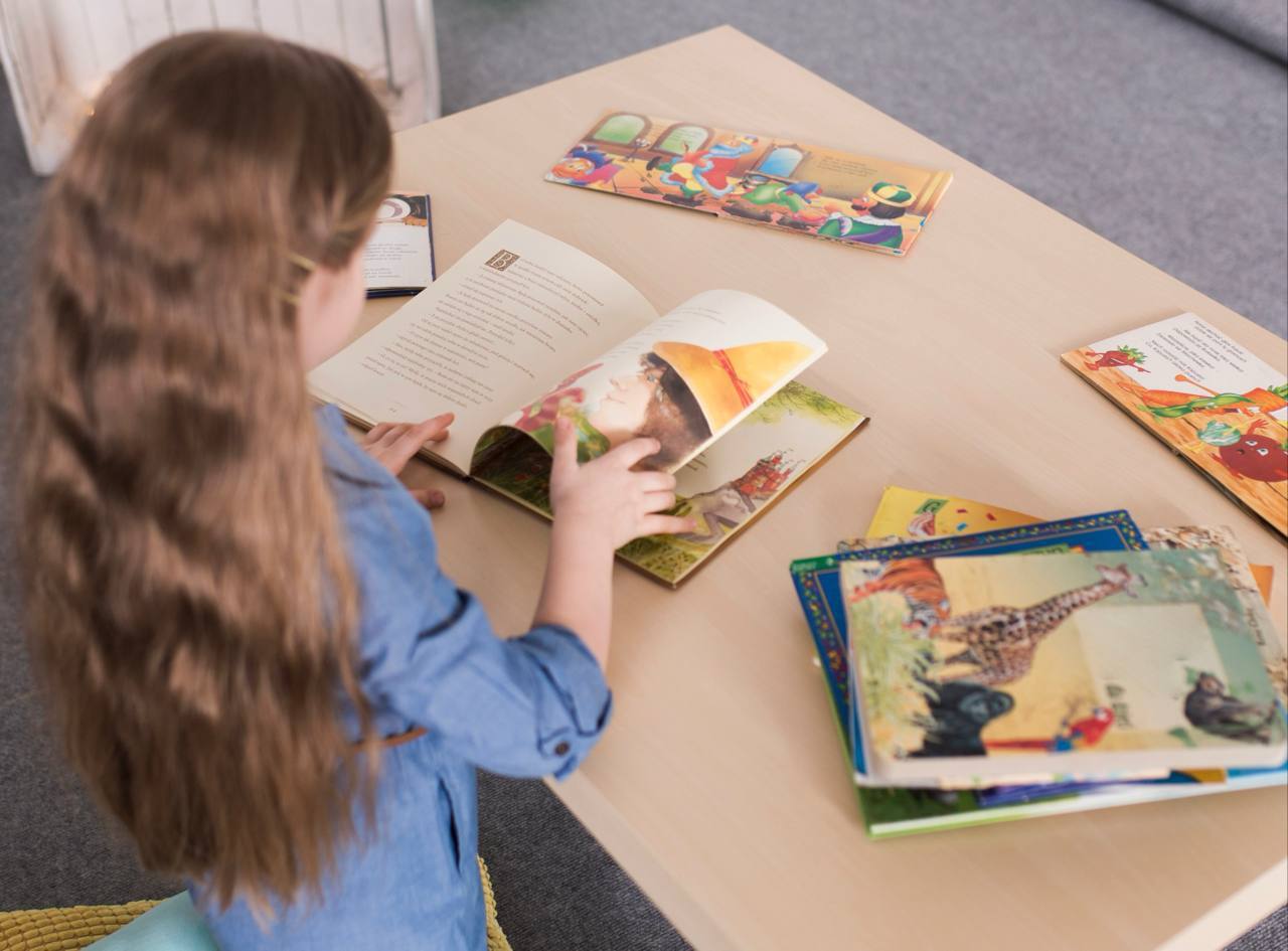 Литературный детский клуб «Книжный звездопад»