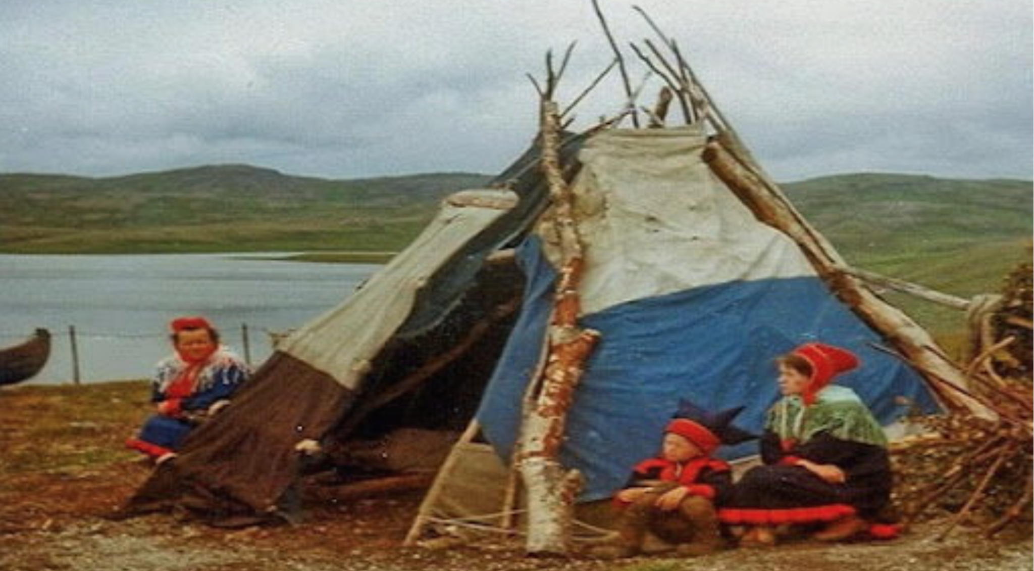 в 14:00 Этнографическая программа в саамской веже в Музее кочевой культуры. 8+