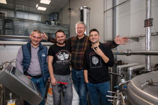 Презентация пивоварни + дегустация (18+): Brew Division — от мечты к своей пивоварне