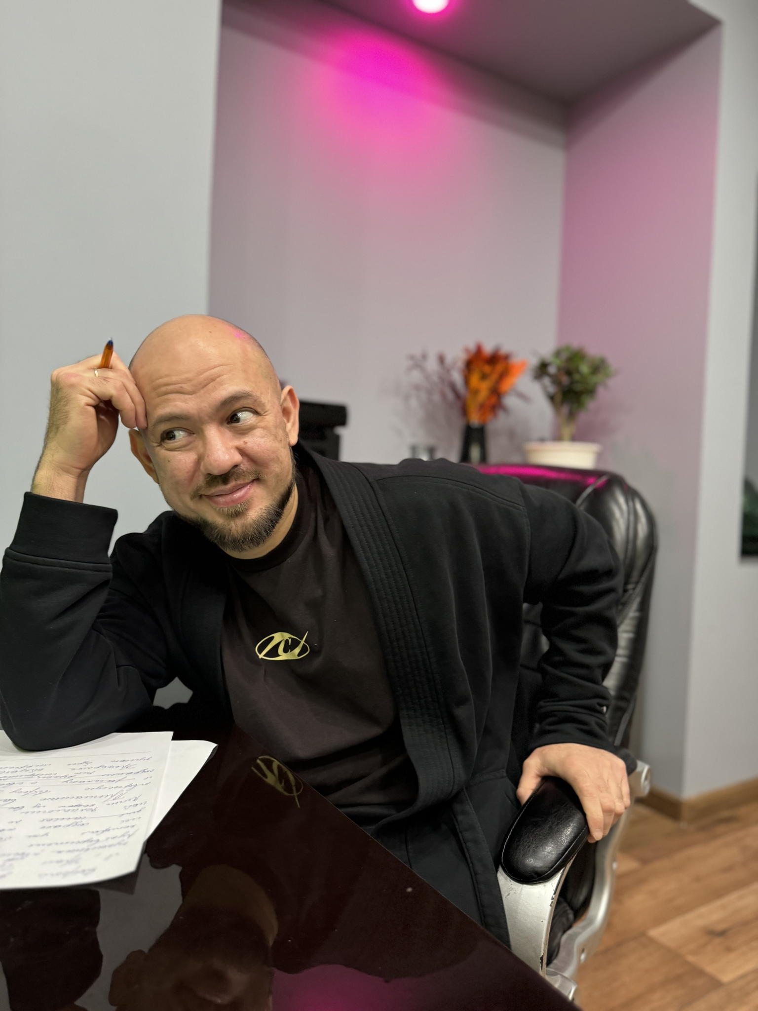 Лекция в театральной мастерской «Куклы. Любовь. Деньги» Авторская лекция Урала Гильманова