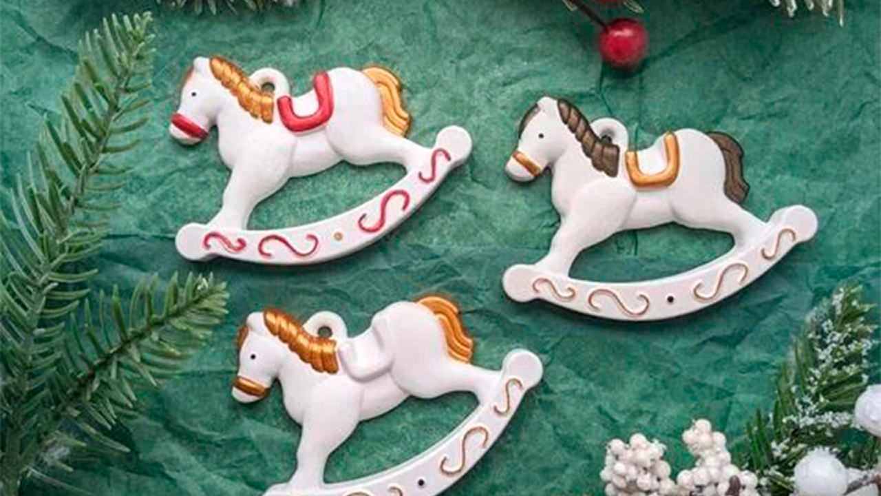 Мастер-класс по росписи гипсовых фигурок от детской игровой комнаты «Паровозово»