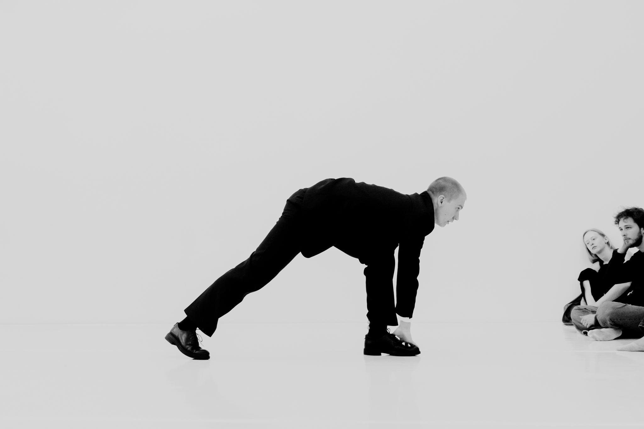 И ВЕСЬ ЭТОТ БРЕД ТОЖЕ / показ + artist talk