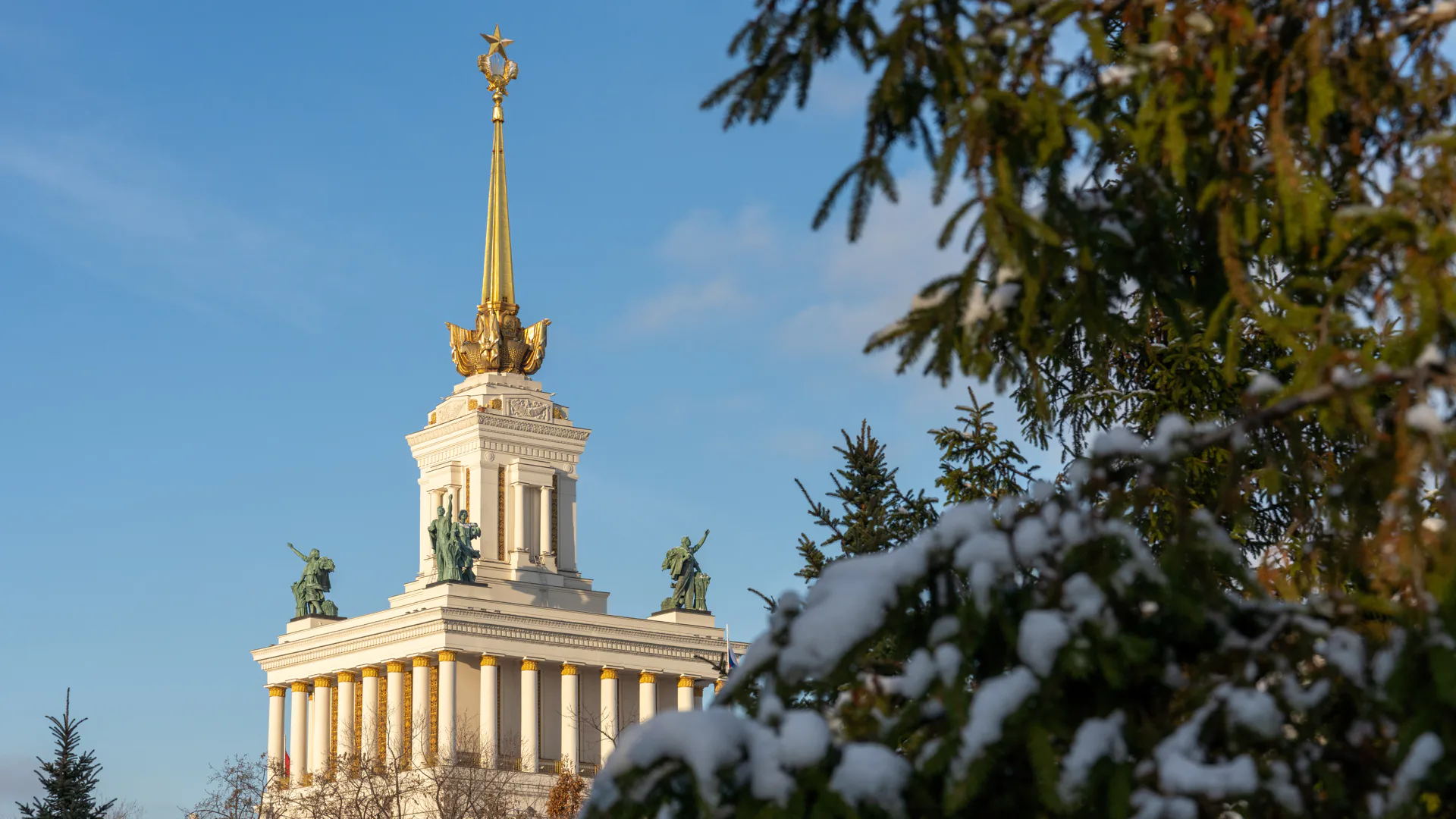 Лекция «На улицах и площадях столицы: русская скульптура XIX-XX веков»