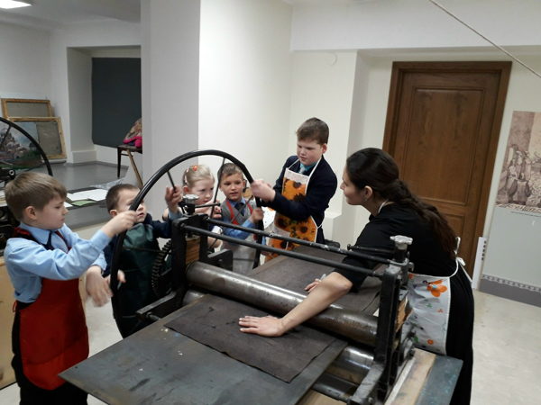 Мастер-класс по печатной графике «Свияжская открытка» в технике линогравюра