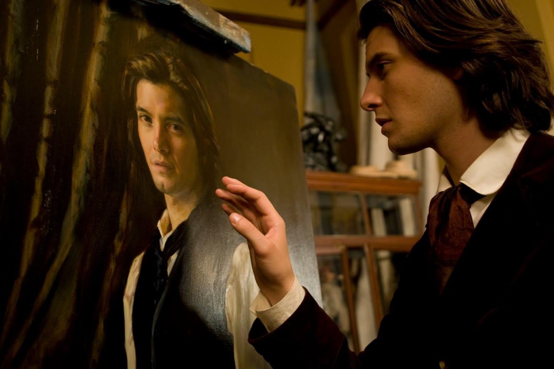 Dorian gray. Оскар Уайльд Дориан грей. Дориан грей фильм 2009. Портрет Дориана Грея фильм. Дориан грей и Бэзил Холлуорд.