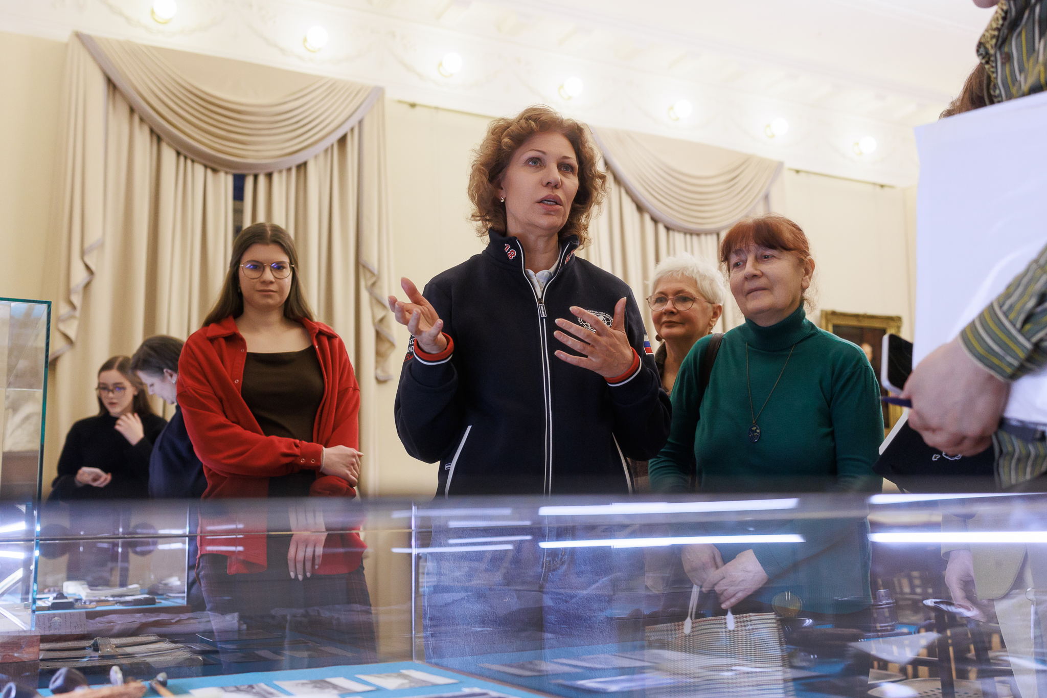 Экскурсия по выставке " Обручевы: территория открытий"