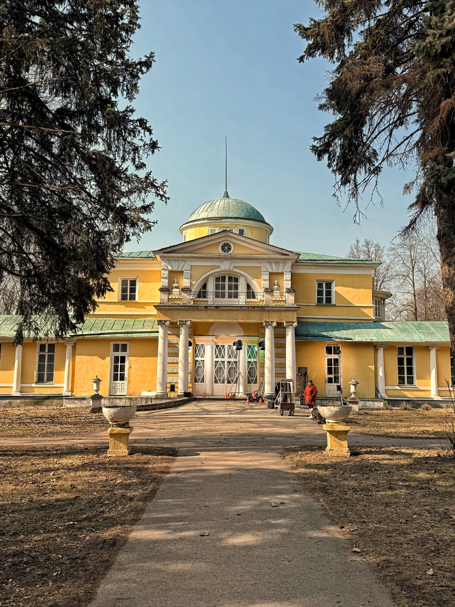 Усадьба Братцево и Сходненский ковш: краеведение, геология и ботаника