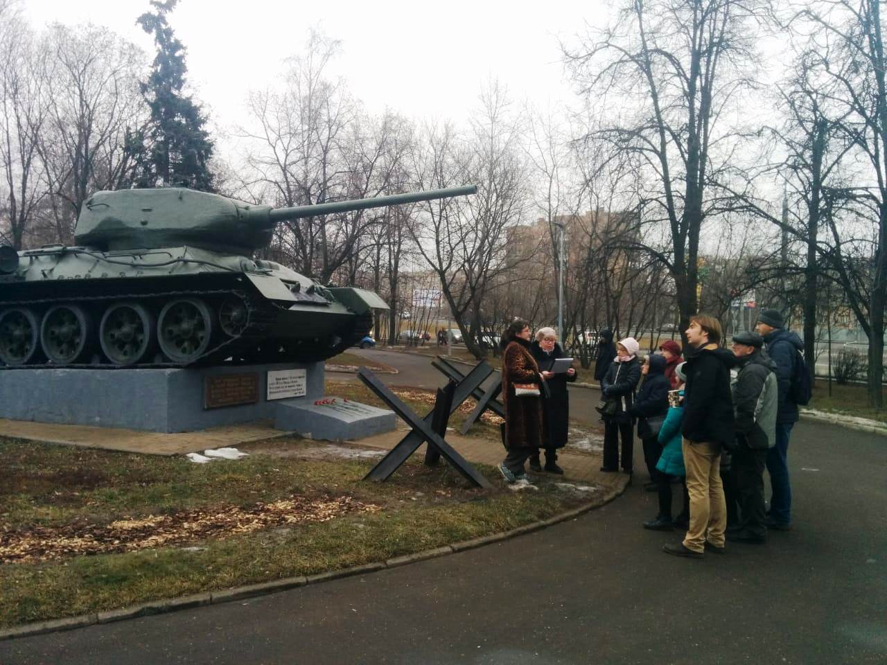 Пешая краеведческая прогулка "Солдаты Победы: память на все времена" в рамках краеведческого проекта "ПрочтиРайон"