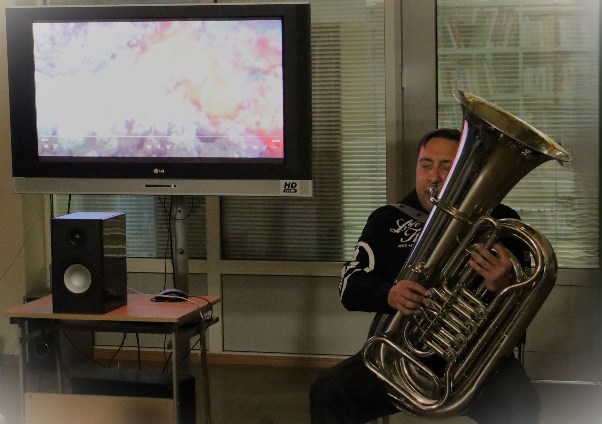 "Магия низкого звука"