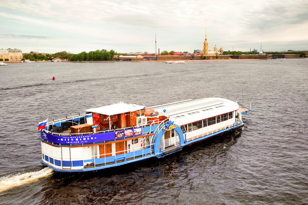 Джаз под разводными мостами на теплоходе City Blues 