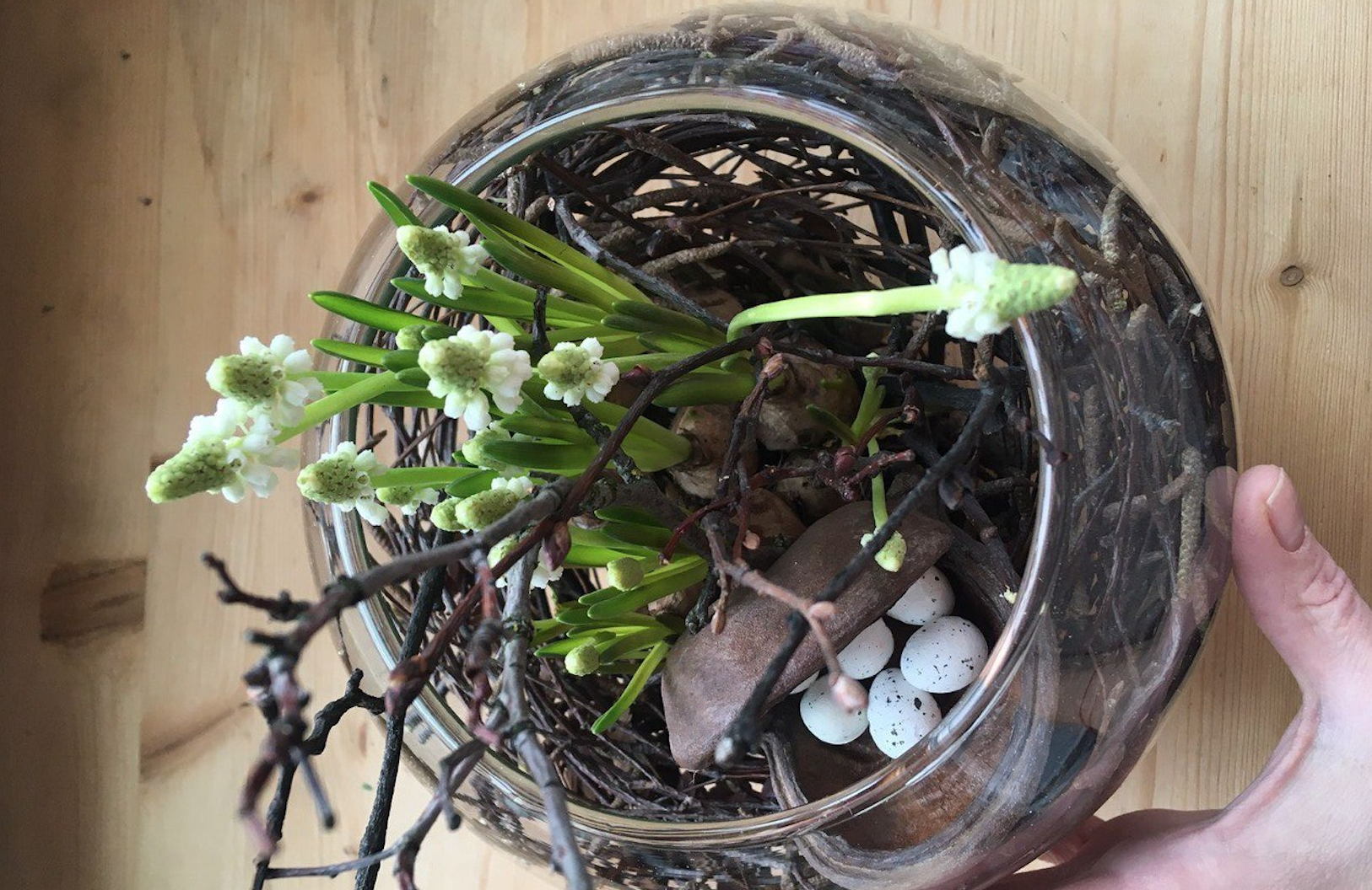 в 12:30 Мастер-класс по лэнд-арту "Весна в баночке" биолога Анны Ремизовой в библиотеке им. Гайдара на Фрунзенской. 6+